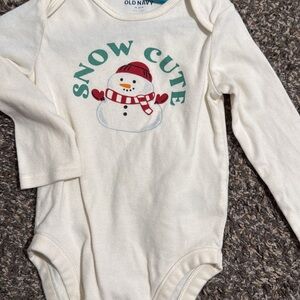 Old Navy Cream Snow Cute Bodysuit